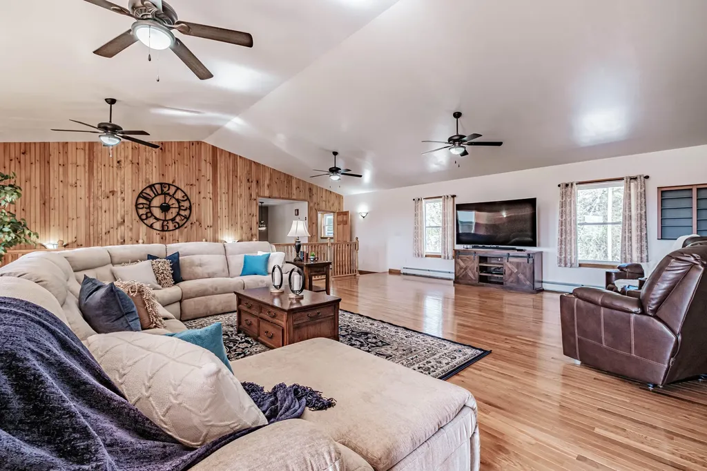 16 Alweber Road Windham ME 04062