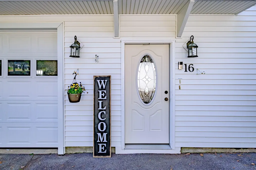 16 Alweber Road Windham ME 04062