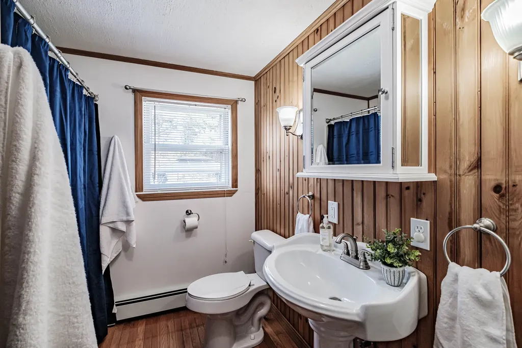 16 Alweber Road Windham ME 04062