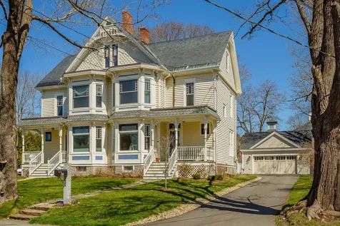 87 Summer Street Rockland ME 04841