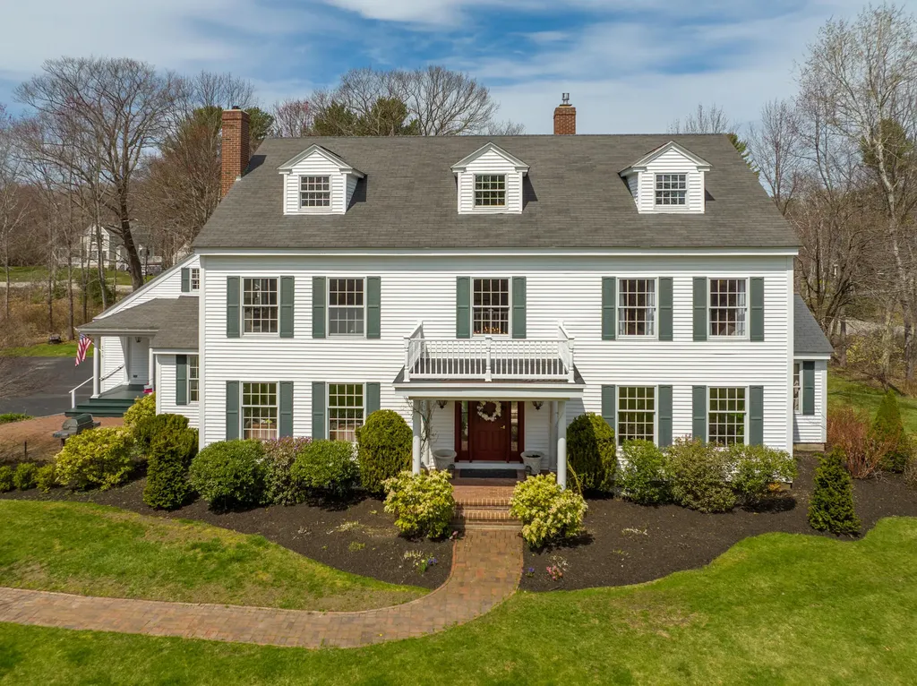 178 Sea Meadows Lane Yarmouth ME 04096