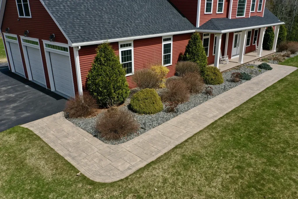 556 Ridge Drive Hermon ME 04401