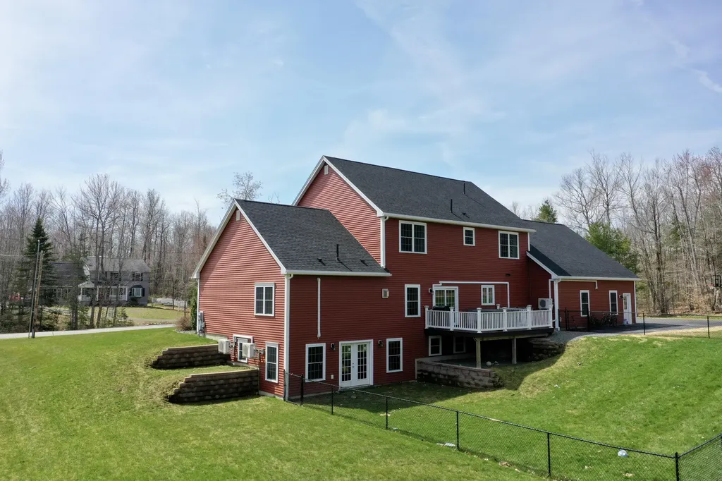 556 Ridge Drive Hermon ME 04401