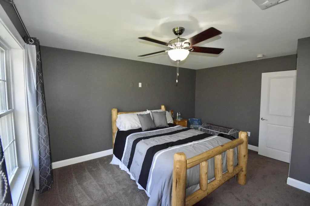 556 Ridge Drive Hermon ME 04401