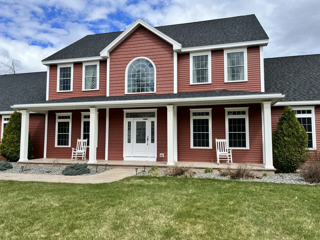 556 Ridge Drive Hermon ME 04401