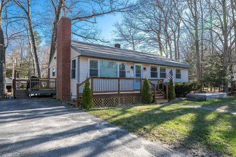 43 Hayford Street Farmingdale ME 04344