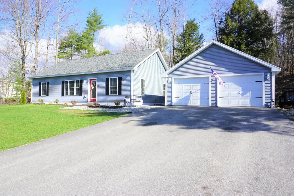 112 East Ridge Road Sabattus ME 04280