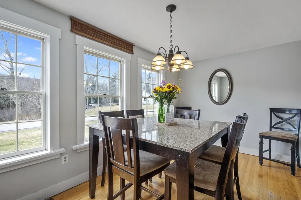 753 Hope Road Camden ME 04843