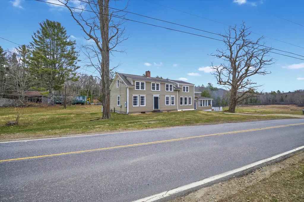 753 Hope Road Camden ME 04843