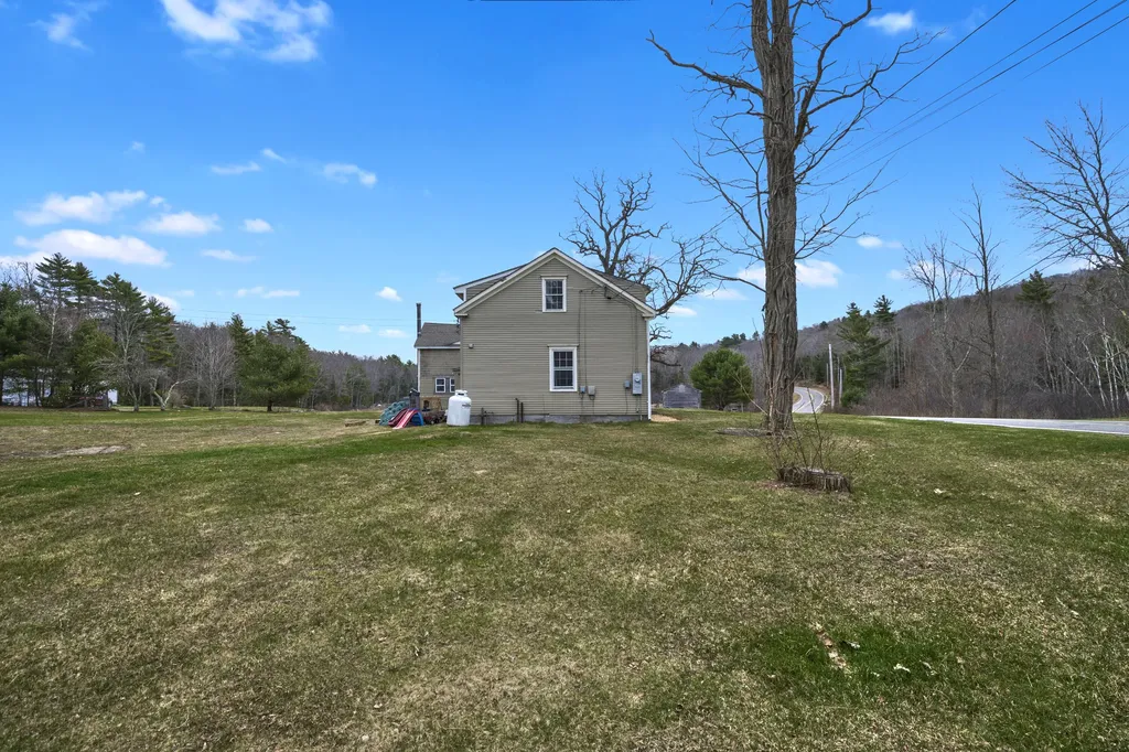 753 Hope Road Camden ME 04843
