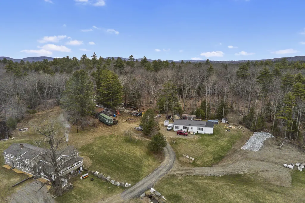 753 Hope Road Camden ME 04843