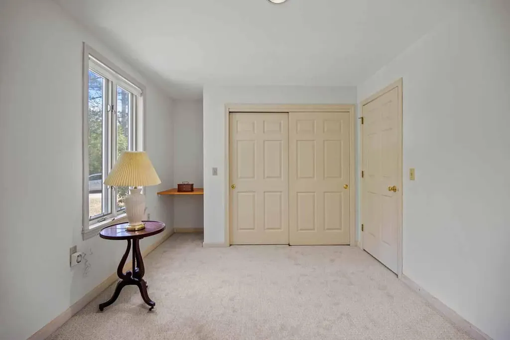 171 Pownal Road Freeport ME 04032