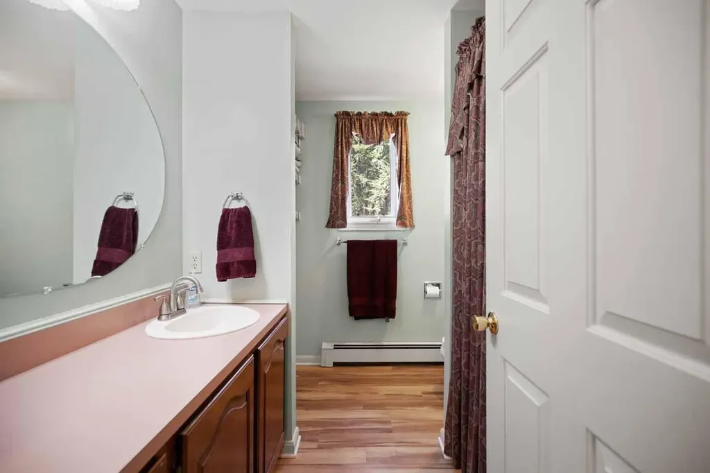171 Pownal Road Freeport ME 04032