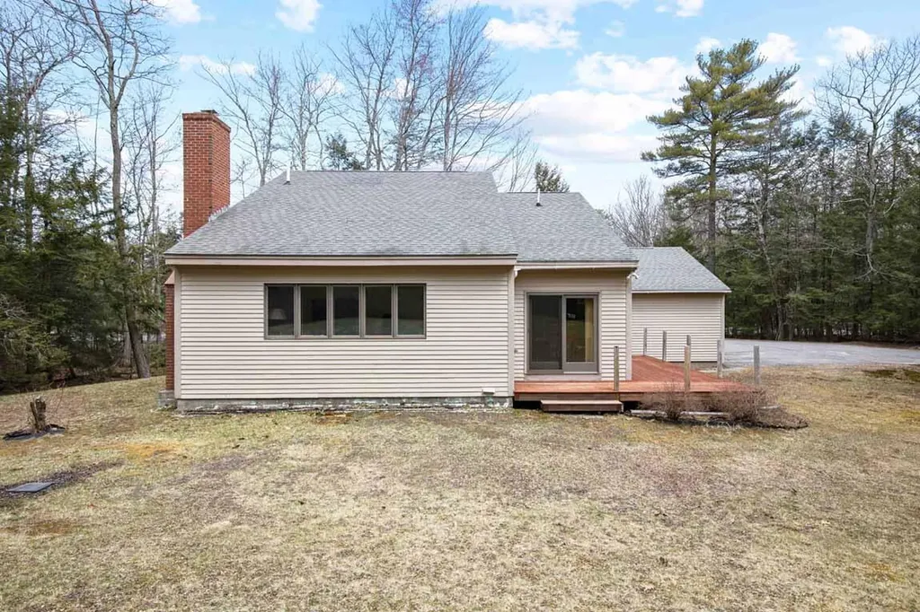 171 Pownal Road Freeport ME 04032