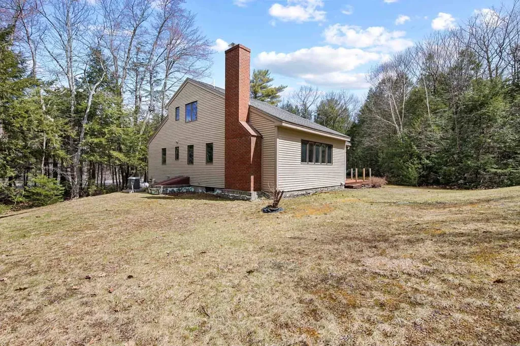 171 Pownal Road Freeport ME 04032