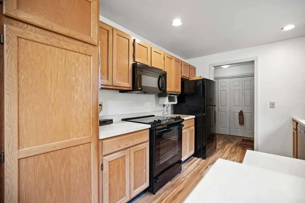171 Pownal Road Freeport ME 04032