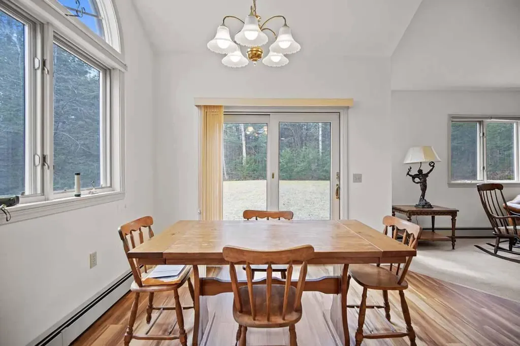 171 Pownal Road Freeport ME 04032