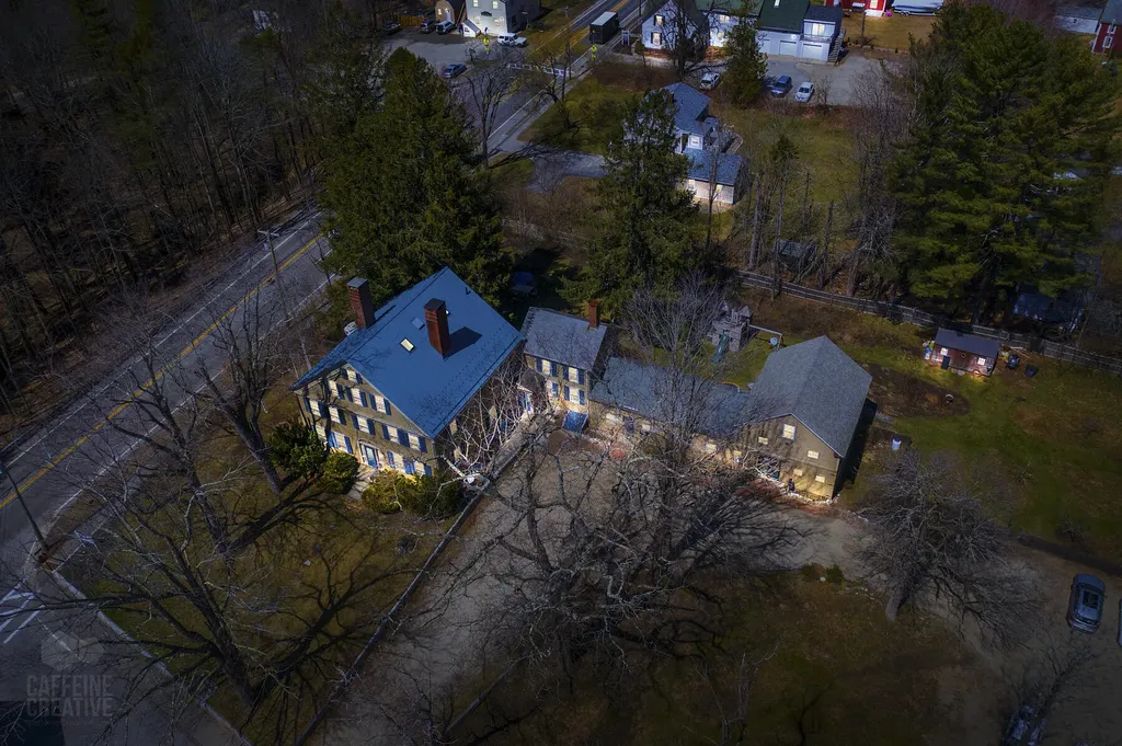 2 Melcher Place Topsham ME 04086