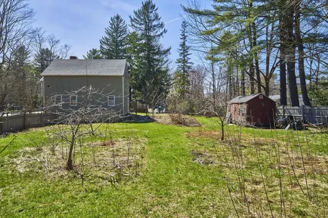 2 Melcher Place Topsham ME 04086
