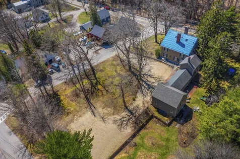 2 Melcher Place Topsham ME 04086
