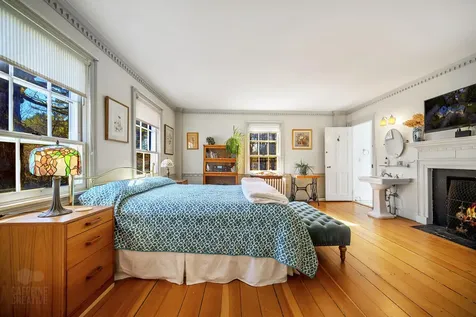 2 Melcher Place Topsham ME 04086