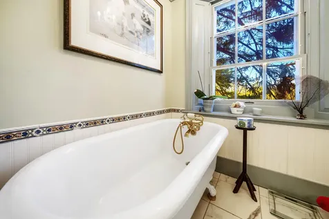 2 Melcher Place Topsham ME 04086