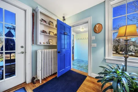2 Melcher Place Topsham ME 04086
