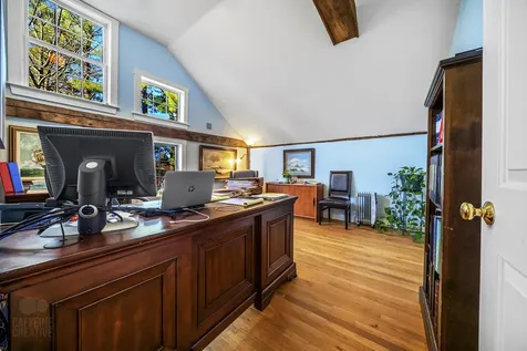 2 Melcher Place Topsham ME 04086