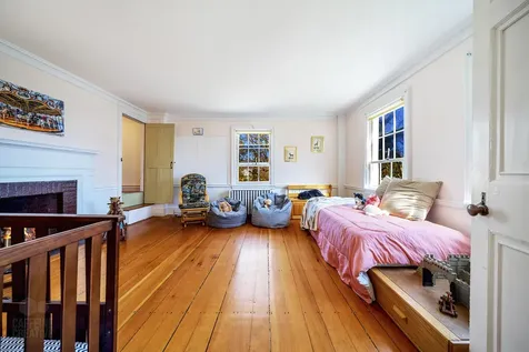 2 Melcher Place Topsham ME 04086