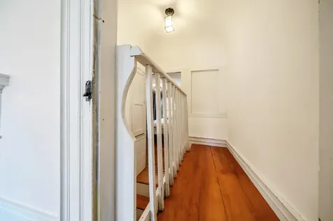 2 Melcher Place Topsham ME 04086