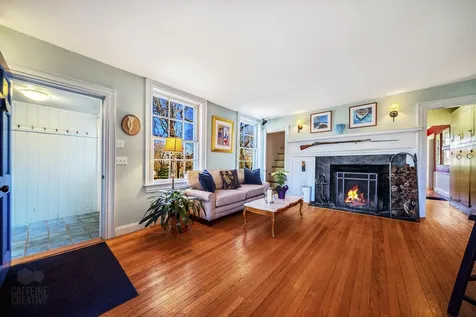 2 Melcher Place Topsham ME 04086
