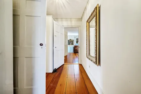 2 Melcher Place Topsham ME 04086