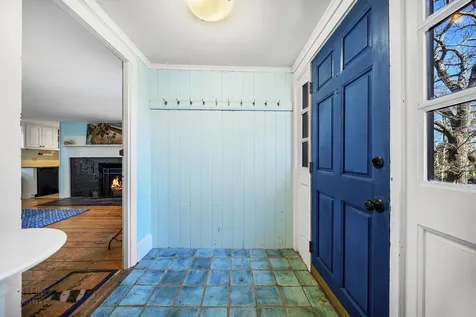2 Melcher Place Topsham ME 04086