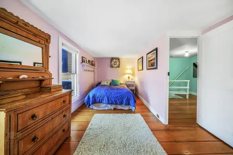 2 Melcher Place Topsham ME 04086