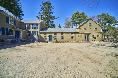 2 Melcher Place Topsham ME 04086