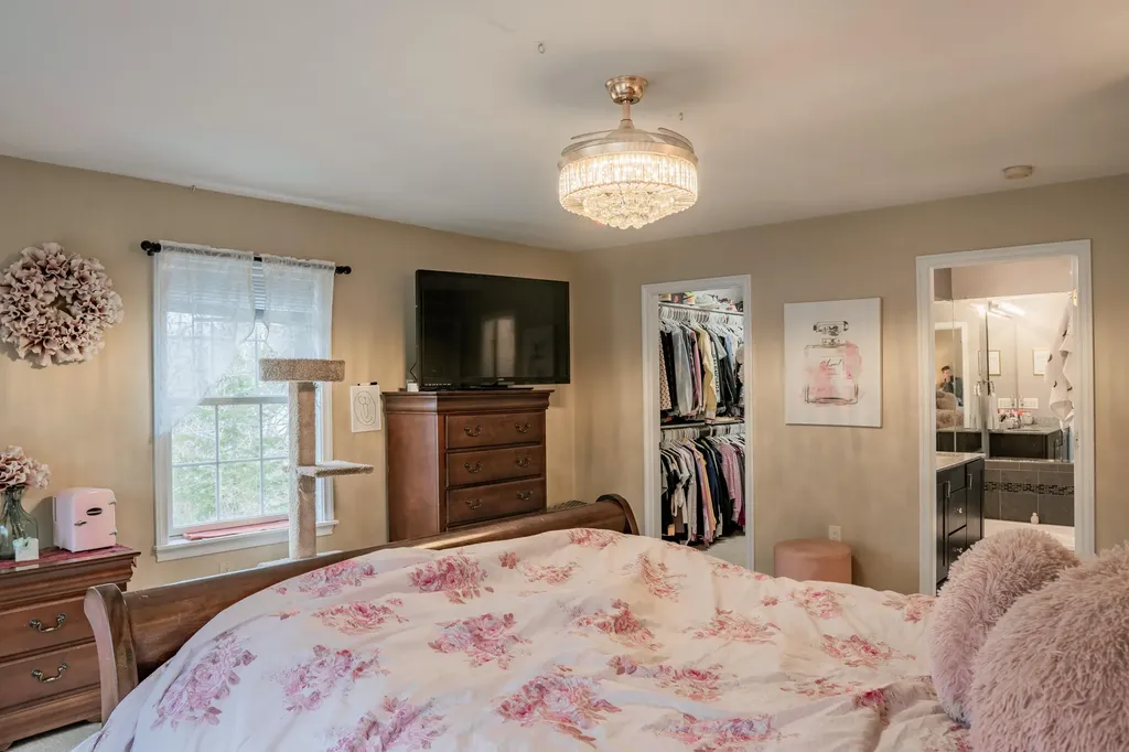 248 Hill Road West Bath ME 04530