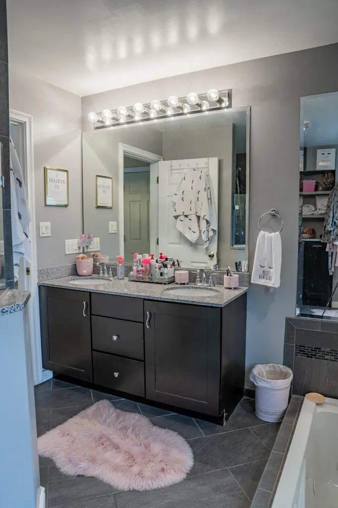 248 Hill Road West Bath ME 04530