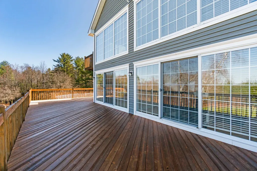 38 Jeffrey Road Minot ME 04258