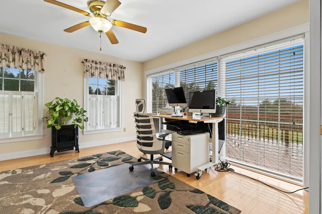 38 Jeffrey Road Minot ME 04258