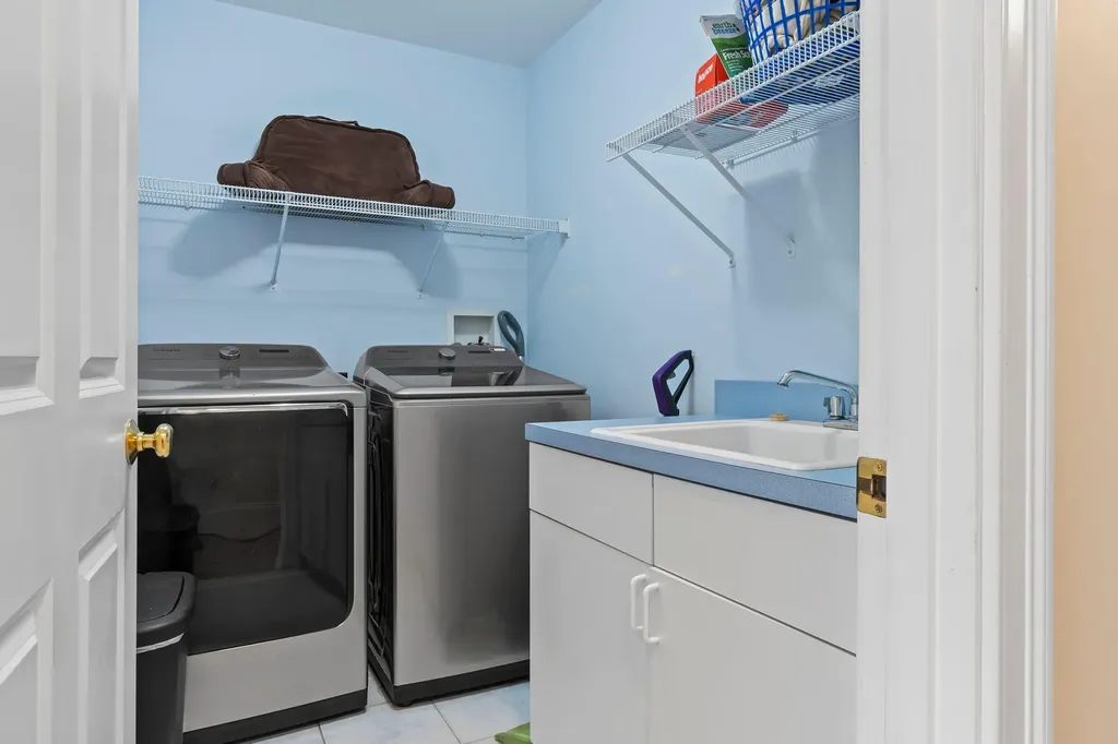 38 Jeffrey Road Minot ME 04258