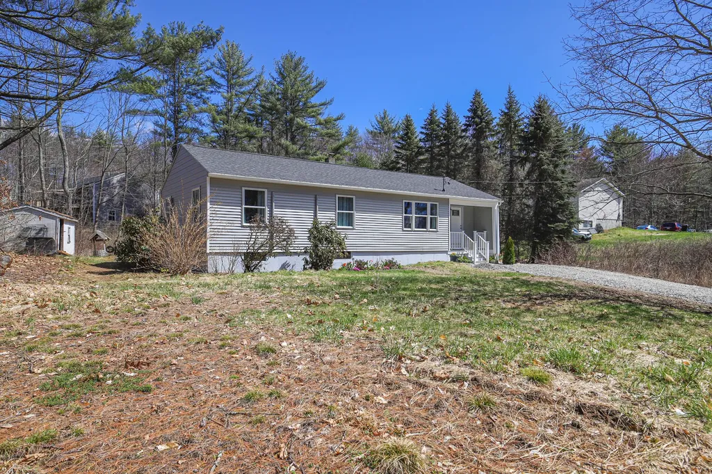 771 Gray Road Windham ME 04062