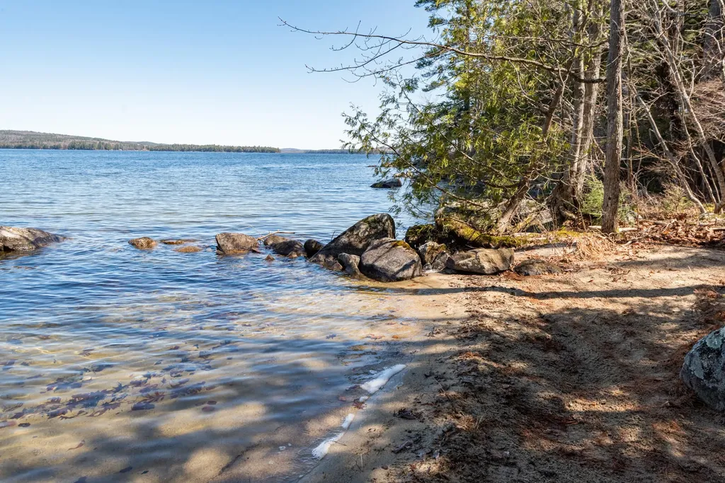 14 Cajun Cove Belgrade ME 04917