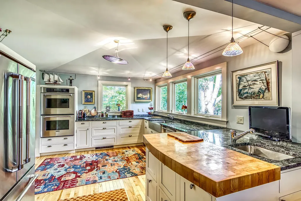 565 Bagaduce Road Brooksville ME 04617