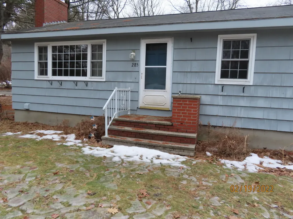 285 Portland Street Yarmouth ME 04096