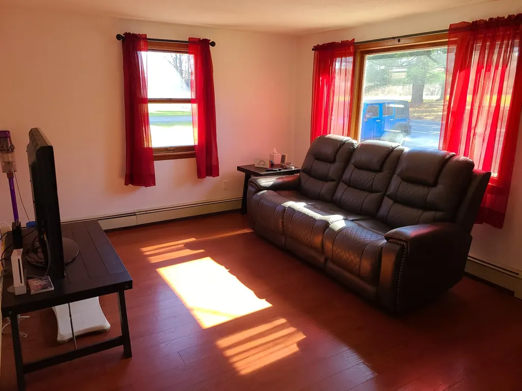 24 Route 41 Winthrop ME 04364