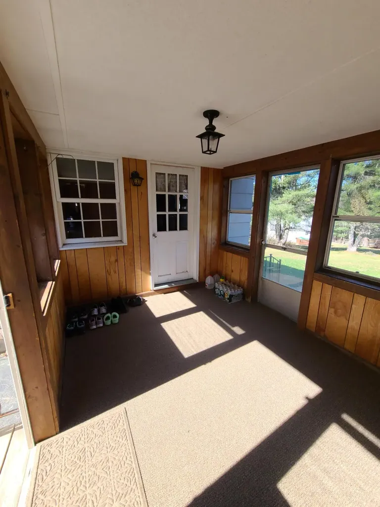 24 Route 41 Winthrop ME 04364