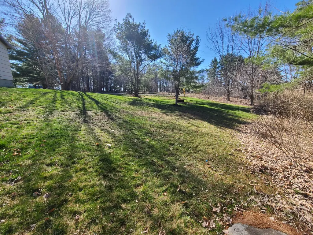 24 Route 41 Winthrop ME 04364