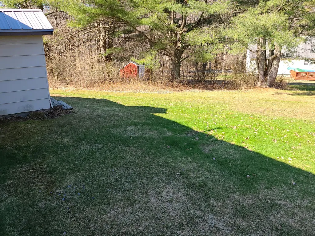 24 Route 41 Winthrop ME 04364