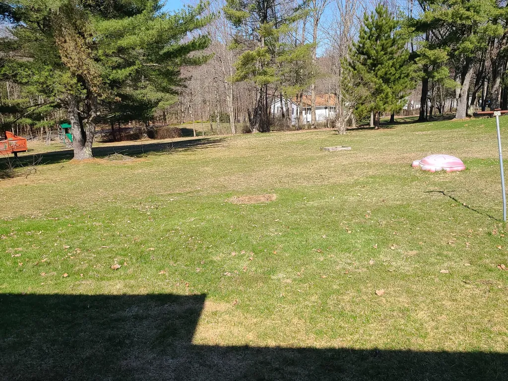 24 Route 41 Winthrop ME 04364