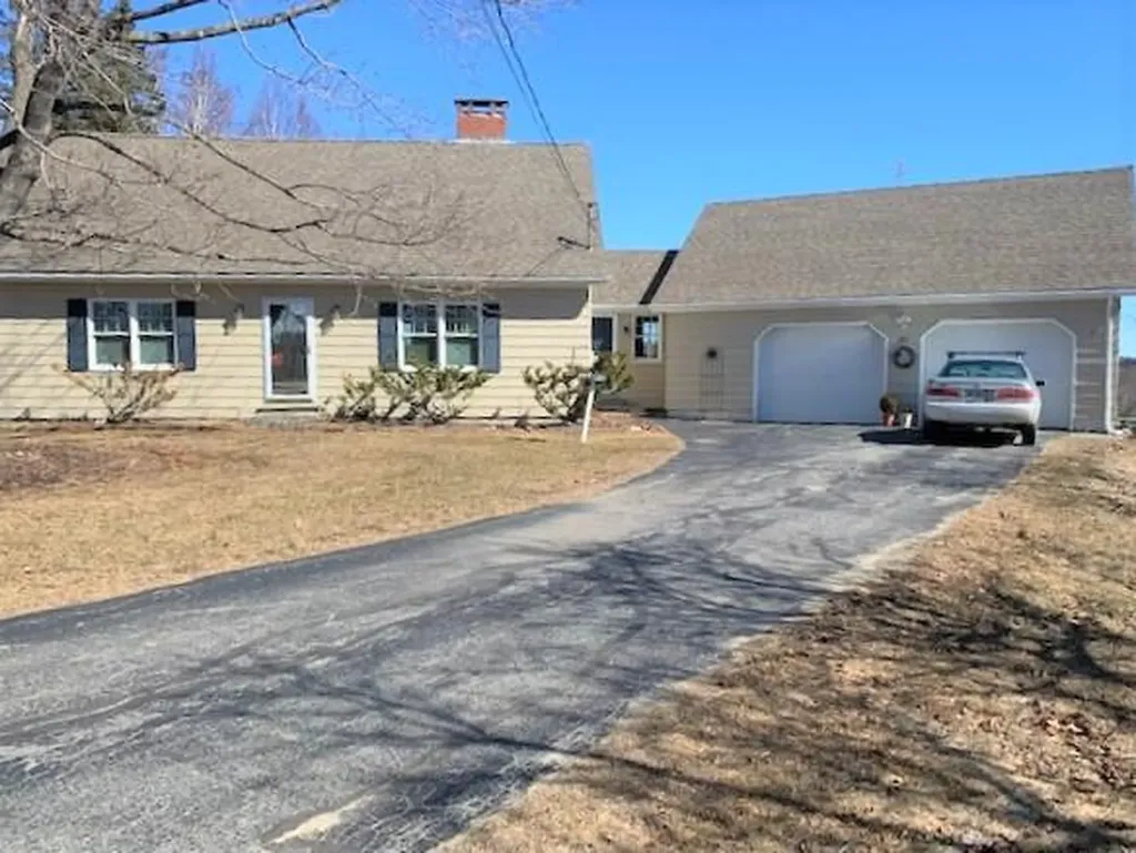 211 Orchard Drive Wilton ME 04294